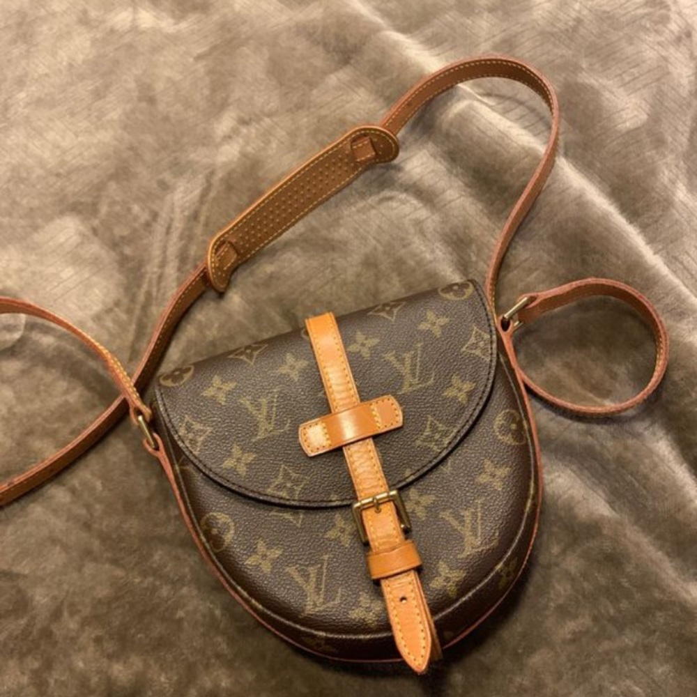 Louis Vuitton Chantilly